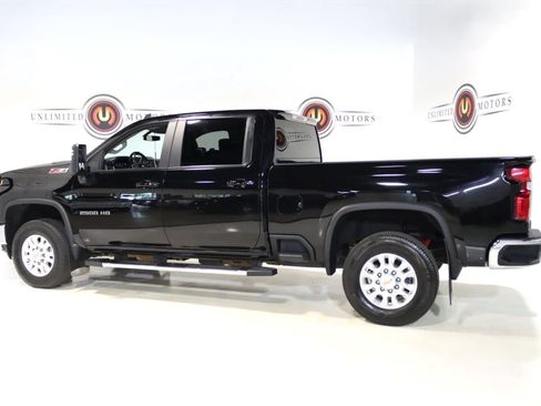 Used 2022 Chevrolet Silverado 2500 LT w/ Convenience Package AWD/4WD image 37