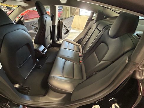 Used 2018 Tesla Model 3 Long Range AWD/4WD image 47
