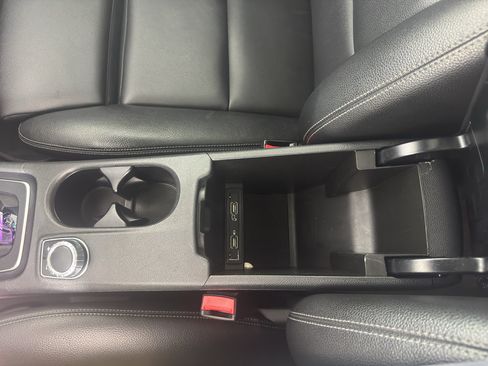 Used 2019 Mercedes-Benz GLA 250 image 29