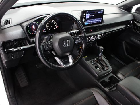 Used 2025 Honda CR-V Sport Touring image 13