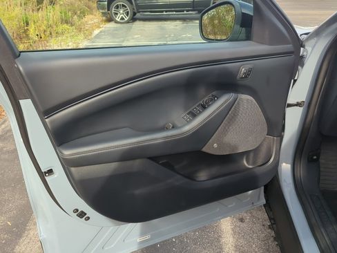 Used 2024 Ford Mustang Mach-E Premium image 10