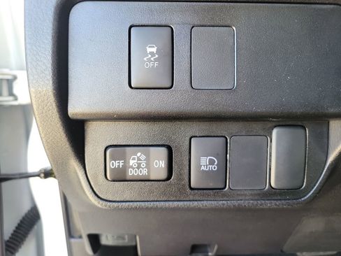 Used 2023 Toyota Tacoma SR5 image 31