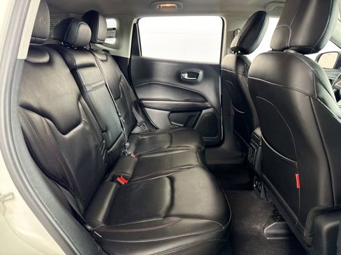 Used 2018 Jeep Compass Trailhawk w/ Leather Interior Group image 29