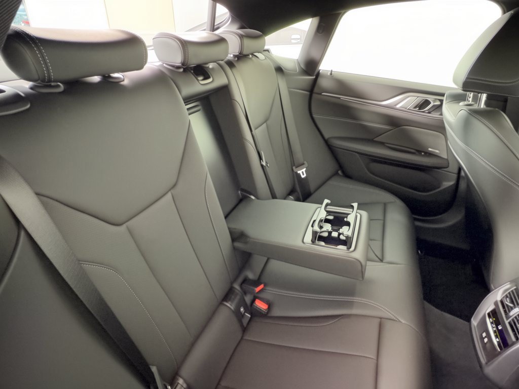 Certified 2026 BMW 430i w/ Premium Package RWD image 29