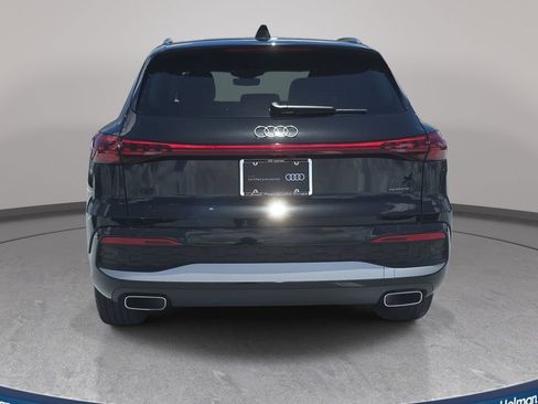 Certified 2025 Audi Q5 Premium w/ Convenience Package AWD/4WD image 6