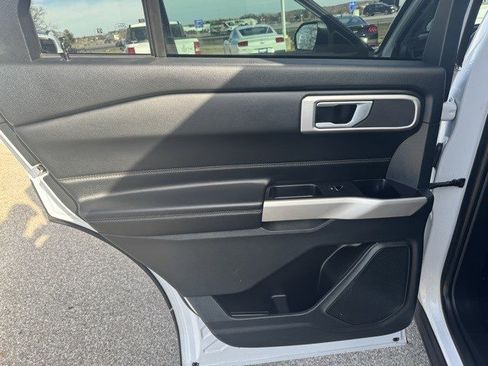 Certified 2023 Ford Explorer XLT w/ Equipment Group 202A image 21