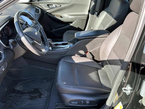 Used 2022 Chevrolet Malibu Premier image 19