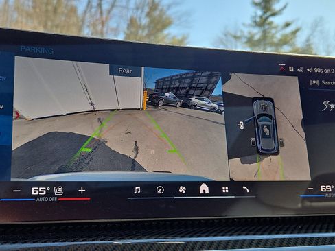 Used 2026 BMW X5 M Competition w/ Executive Package image 19