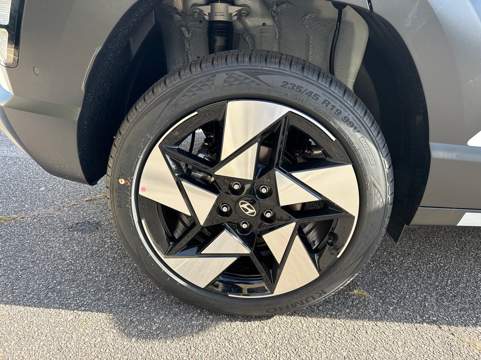 New 2026 Hyundai Kona Limited AWD/4WD image 18