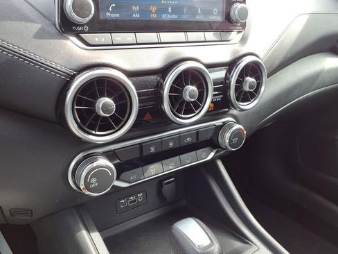 Used 2023 Nissan Sentra SV image 10