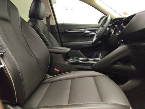 Used 2021 Buick Envision Essence w/ Sport Touring Package FWD image 21