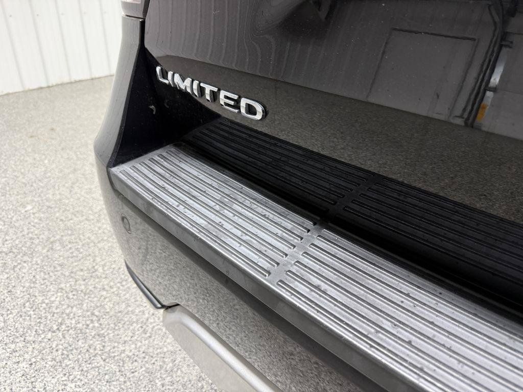 Used 2019 Ford Expedition Max Limited AWD/4WD image 8