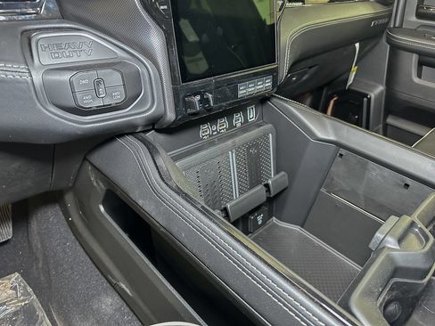 New 2026 RAM 3500 Limited AWD/4WD image 35