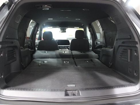 Certified 2024 Chevrolet Traverse LS image 14