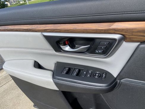Used 2020 Honda CR-V EX-L image 31