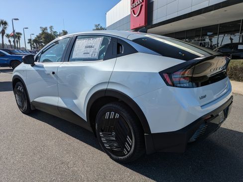 New 2026 Nissan Leaf S+ image 6