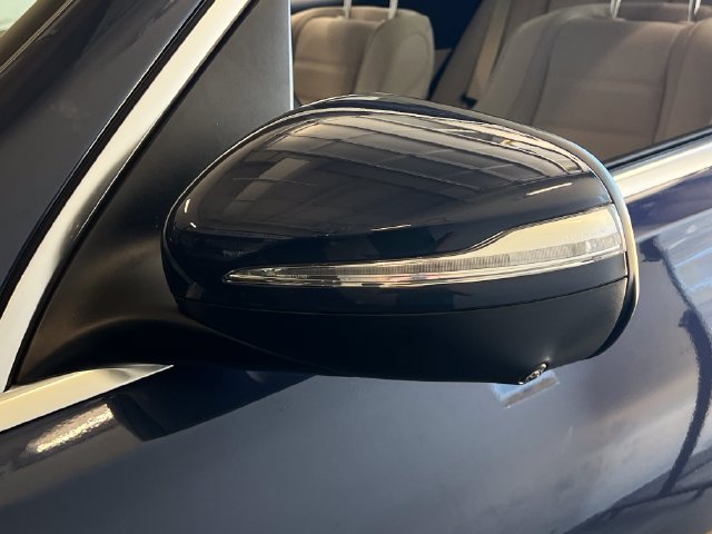 Used 2024 Mercedes-Benz GLE 450e 4MATIC image 13
