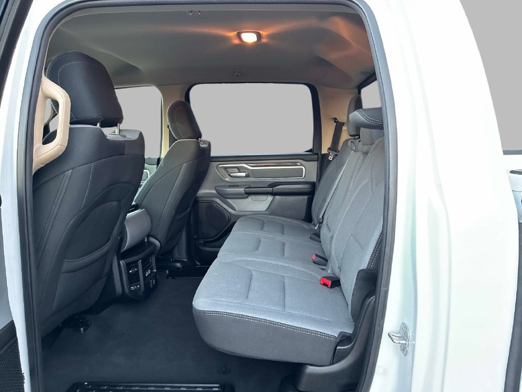 Used 2019 RAM 1500 Big Horn AWD/4WD image 18