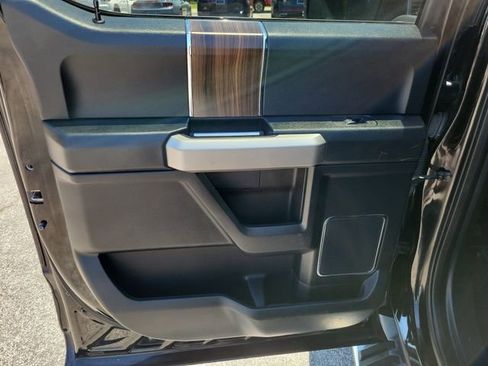 Used 2016 Ford F150 Lariat AWD/4WD image 11