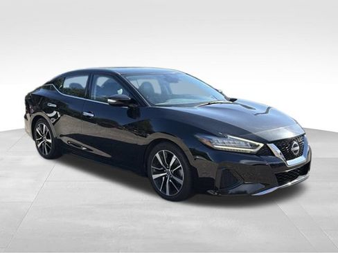 Used 2023 Nissan Maxima SV w/ Floor Mat Group FWD image 7