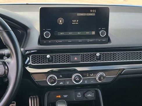 Used 2023 Honda Civic Sport image 13