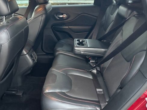 Used 2015 Jeep Cherokee Trailhawk w/ Trailer Tow Group image 10