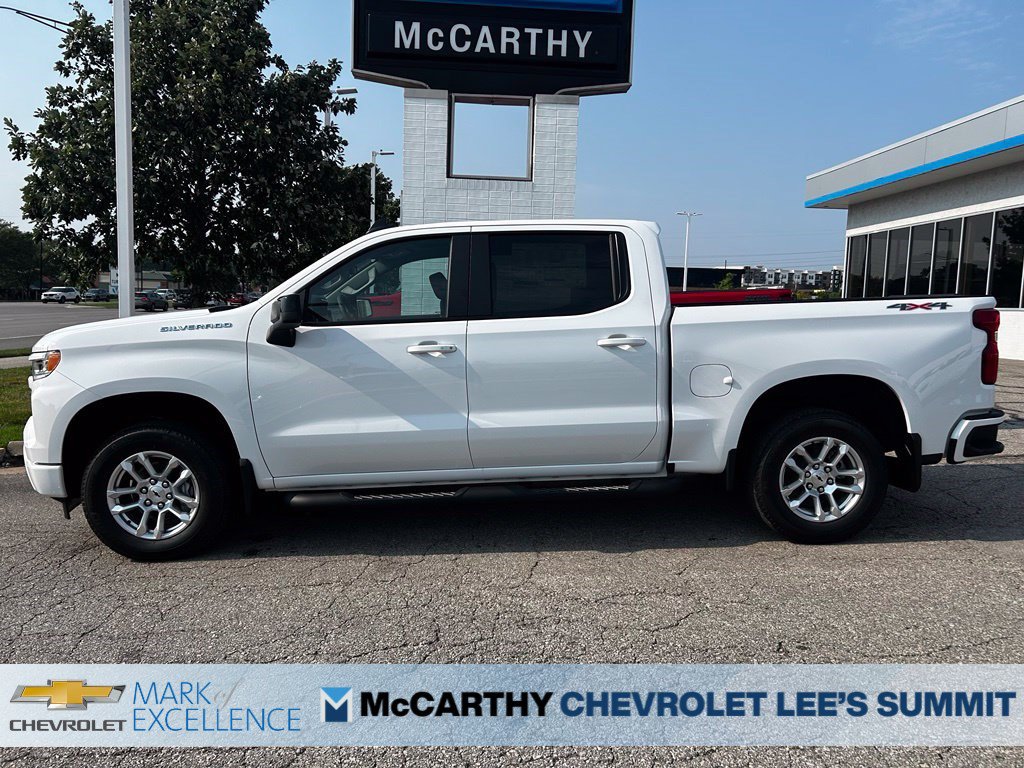 New 2026 Chevrolet Silverado 1500 RST w/ Convenience Package II AWD/4WD image 2