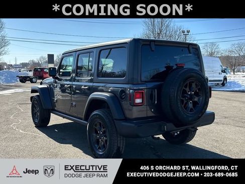 Used 2022 Jeep Wrangler Unlimited Sport AWD/4WD image 2