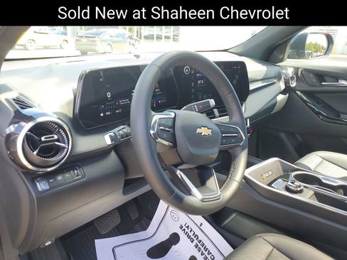 Used 2026 Chevrolet Equinox LT w/ Convenience Package II AWD/4WD image 9