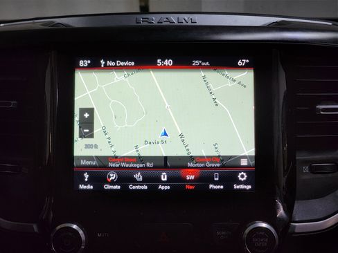 Used 2019 RAM 1500 Big Horn image 23