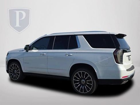 New 2026 Chevrolet Tahoe High Country AWD/4WD image 9