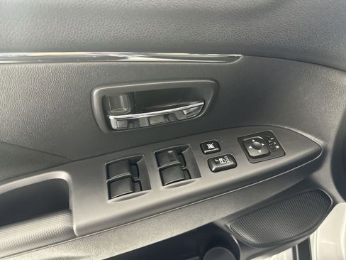Used 2026 Mitsubishi Outlander Sport ES AWD/4WD image 13
