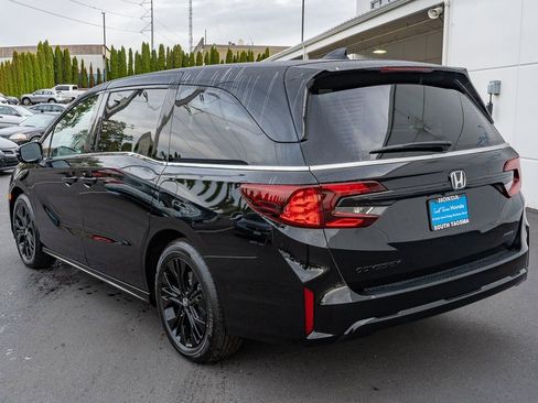 New 2026 Honda Odyssey Sport-L image 8