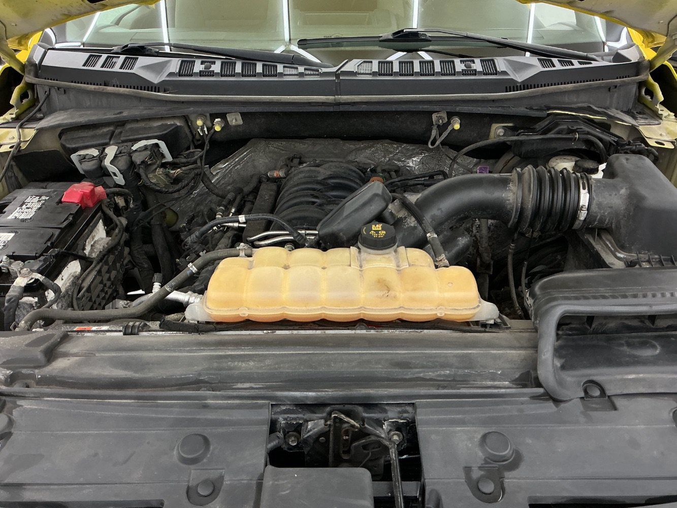 Used 2018 Ford F150 XL w/ Equipment Group 101A Mid AWD/4WD image 43