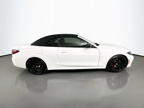 Used 2025 BMW 430i Convertible w/ M Sport Package image 4