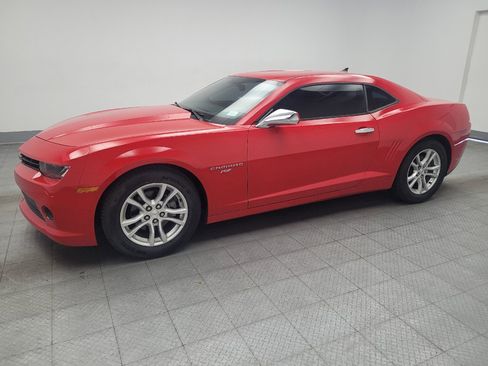 Used 2015 Chevrolet Camaro LS RWD image 2