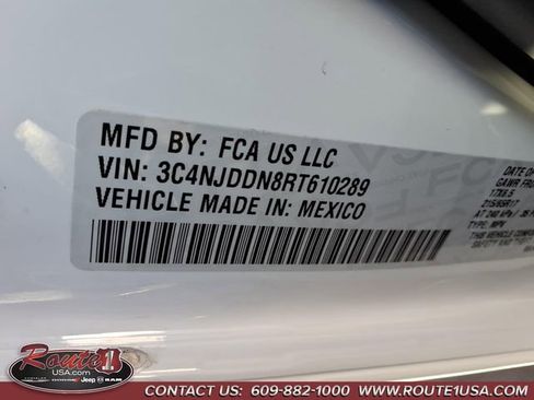 Used 2024 Jeep Compass Trailhawk image 31