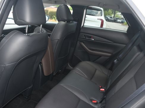Used 2023 MAZDA CX-30 AWD 2.5 S w/ Premium Package image 16