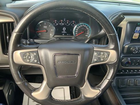 Used 2018 GMC Sierra 1500 Denali w/ Denali Ultimate Package image 19