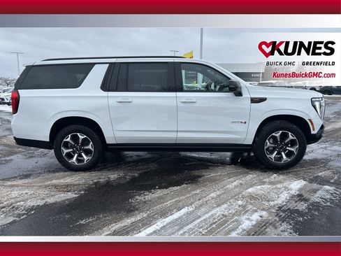 New 2026 GMC Yukon XL AT4 Ultimate image 2