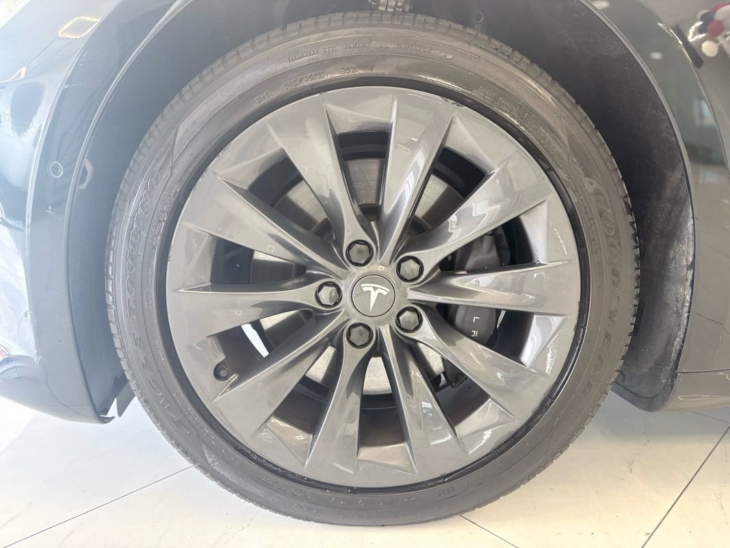Used 2019 Tesla Model S 100D AWD/4WD image 35