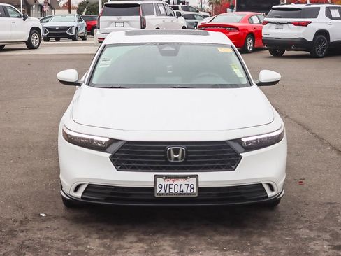 Used 2023 Honda Accord EX image 6