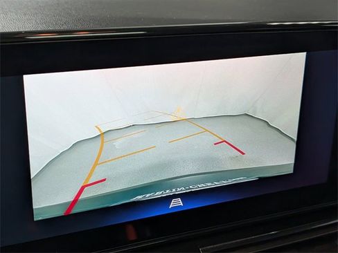 Used 2024 Chevrolet TrailBlazer RS w/ Convenience Package image 28