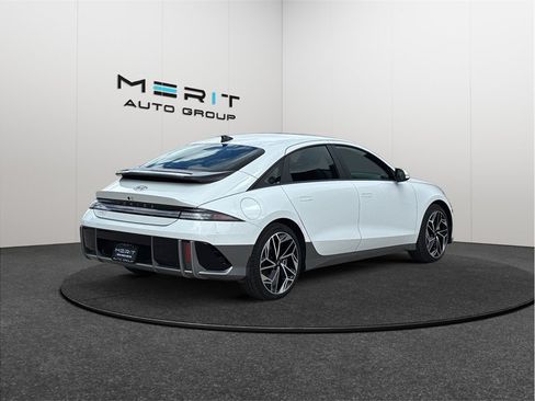 Used 2023 Hyundai Ioniq 6 SEL AWD image 9