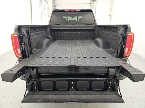 Used 2020 GMC Sierra 2500 Denali w/ Denali Ultimate Package image 32