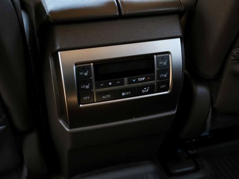 Used 2018 Lexus GX 460 Premium AWD/4WD image 37