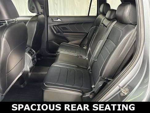 Used 2024 Volkswagen Tiguan SEL R-Line image 13