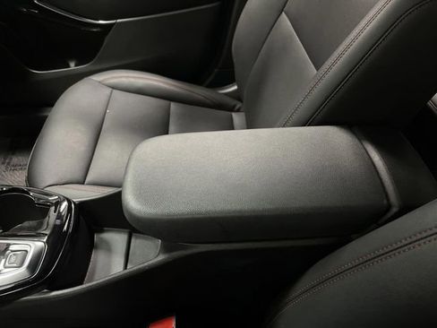 Used 2024 Chevrolet Trax RS w/ Sunroof Package image 20