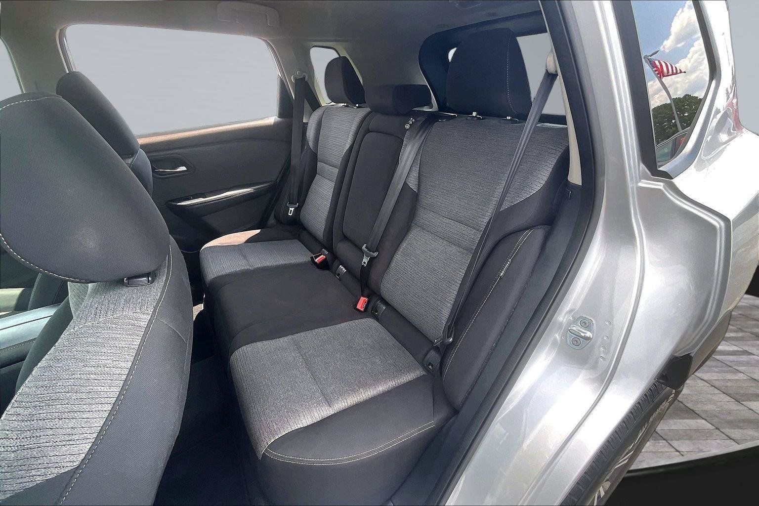 Certified 2021 Nissan Rogue SV FWD image 26