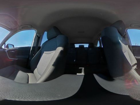 Used 2025 Toyota RAV4 XLE w/ Weather Package image 43